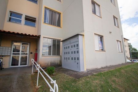 Apartamento para alugar com 47m², 2 quartos e 1 vaga Apartamento para alugar com 47m², 2 quartos e 1 vagaFachada do bloco