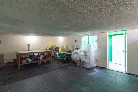 Casa para alugar com 200m², 3 quartos e 2 vagas Casa para alugar com 200m², 3 quartos e 2 vagasGaragem