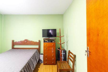 Casa para alugar com 200m², 3 quartos e 2 vagas Casa para alugar com 200m², 3 quartos e 2 vagasQuarto 2