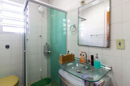 Casa para alugar com 200m², 3 quartos e 2 vagas Casa para alugar com 200m², 3 quartos e 2 vagasBanheiro Social