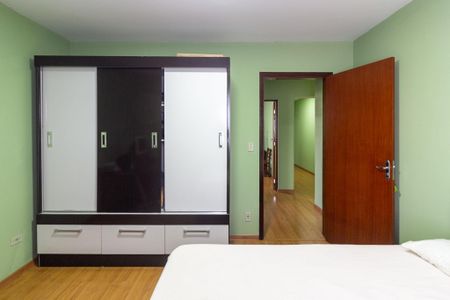 Casa para alugar com 200m², 3 quartos e 2 vagas Casa para alugar com 200m², 3 quartos e 2 vagasQuarto 3