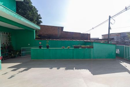 Casa para alugar com 200m², 3 quartos e 2 vagas Casa para alugar com 200m², 3 quartos e 2 vagasTerraço