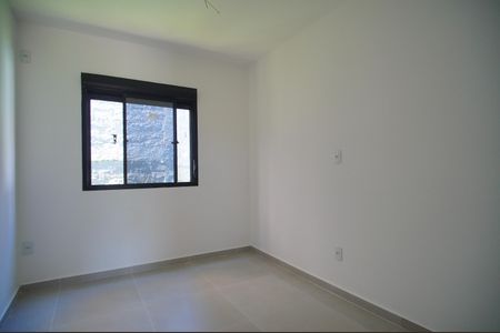Casa à venda com 57m², 3 quartos e 2 vagasQuarto 2