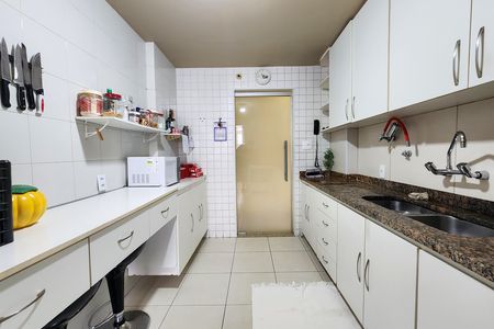 Apartamento para alugar com 85m², 3 quartos e 1 vagaCozinha 