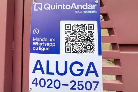 Casa para alugar com 180m², 5 quartos e 1 vaga Casa para alugar com 180m², 5 quartos e 1 vagaPlaca WXHH-58