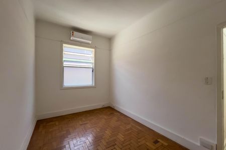 Casa para alugar com 180m², 5 quartos e 1 vaga Casa para alugar com 180m², 5 quartos e 1 vagaQuarto 3