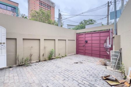 Casa para alugar com 180m², 5 quartos e 1 vaga Casa para alugar com 180m², 5 quartos e 1 vagaGaragem