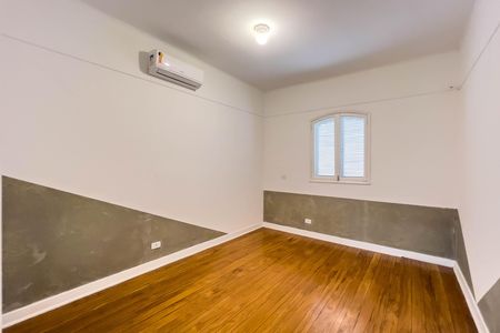 Casa para alugar com 180m², 5 quartos e 1 vaga Casa para alugar com 180m², 5 quartos e 1 vagaQuarto 2