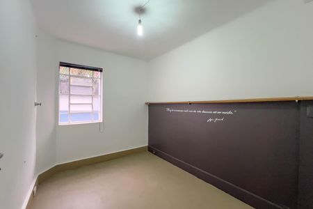 Casa para alugar com 180m², 5 quartos e 1 vaga Casa para alugar com 180m², 5 quartos e 1 vagaQuarto 4