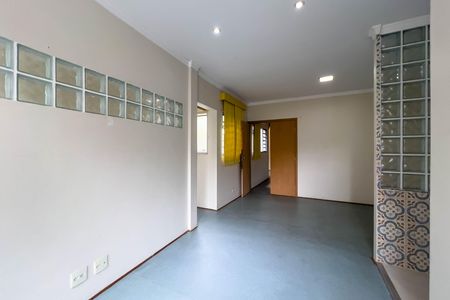 Casa para alugar com 100m², 2 quartos e 2 vagas Casa para alugar com 100m², 2 quartos e 2 vagasQuarto 1