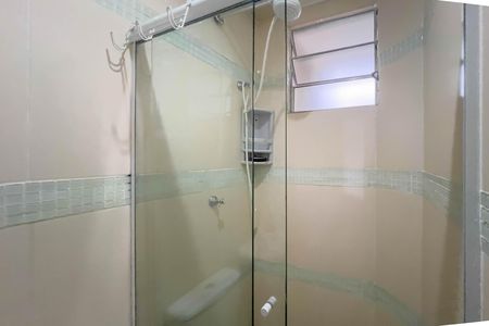 Casa para alugar com 100m², 2 quartos e 2 vagas Casa para alugar com 100m², 2 quartos e 2 vagasBanheiro