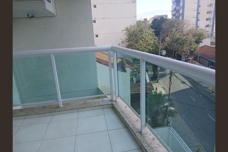 Apartamento à venda com 70m², 2 quartos e 1 vaga Apartamento à venda com 70m², 2 quartos e 1 vagaVaranda