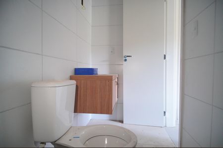 Casa à venda com 58m², 3 quartos e 2 vagasBanheiro da Suíte
