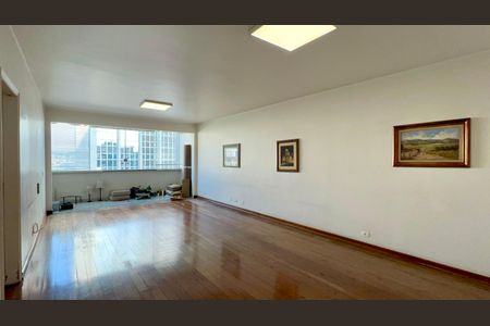 Sala de apartamento à venda com 2 quartos, 128m² em Jardim Paulistano, São Paulo