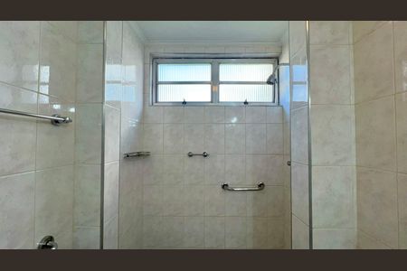 Apartamento à venda com 128m², 3 quartos e 1 vagaBanheiro da Suíte