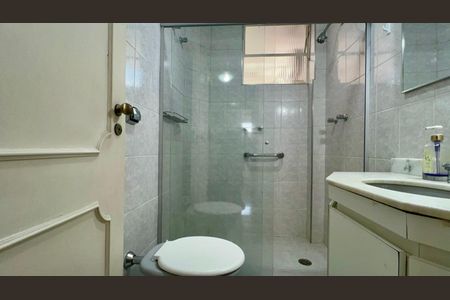 Apartamento à venda com 128m², 3 quartos e 1 vagaBanheiro