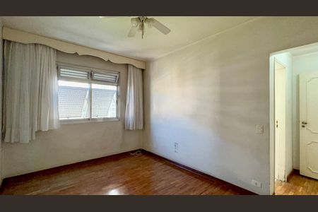 Apartamento à venda com 128m², 3 quartos e 1 vagaSuite