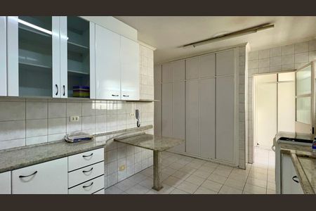 Apartamento à venda com 128m², 3 quartos e 1 vagaCozinha