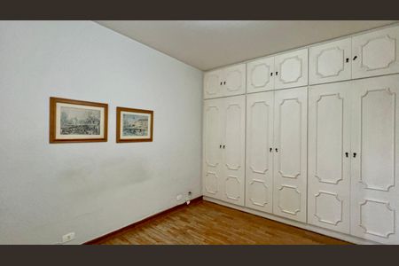 Apartamento à venda com 128m², 3 quartos e 1 vagaQuarto 2
