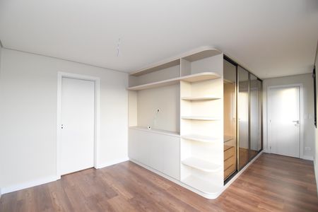 Casa de condomínio para alugar com 170m², 3 quartos e 2 vagasSuíte