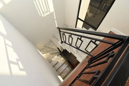 Casa de condomínio para alugar com 170m², 3 quartos e 2 vagasEscadas