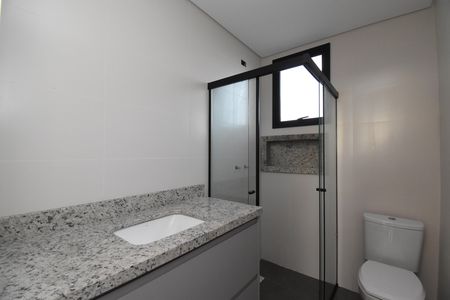 Casa de condomínio para alugar com 170m², 3 quartos e 2 vagasBanheiro 2