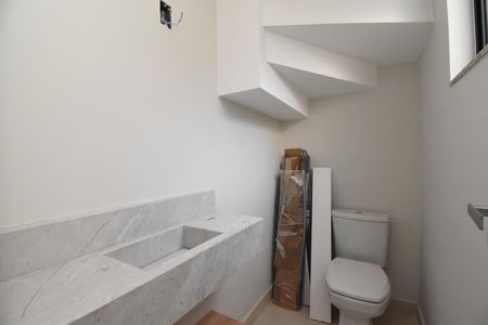 Casa de condomínio para alugar com 170m², 3 quartos e 2 vagasLavabo