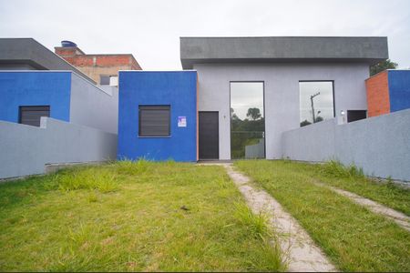 Casa à venda com 58m², 3 quartos e 2 vagasFachada