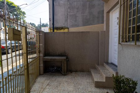 Casa para alugar com 170m², 2 quartos e sem vagaQuintal