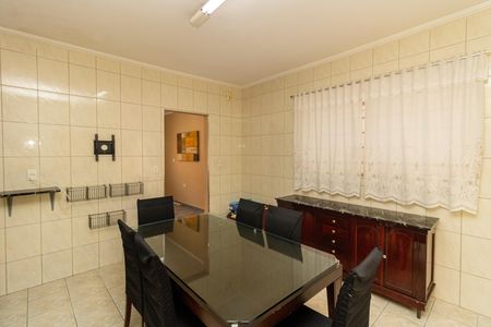 Casa para alugar com 170m², 2 quartos e sem vagaCozinha