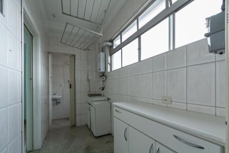 Apartamento para alugar com 125m², 3 quartos e 1 vaga Apartamento para alugar com 125m², 3 quartos e 1 vagaÁrea de Serviço