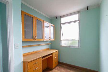Apartamento para alugar com 125m², 3 quartos e 1 vaga Apartamento para alugar com 125m², 3 quartos e 1 vagaQuarto 3