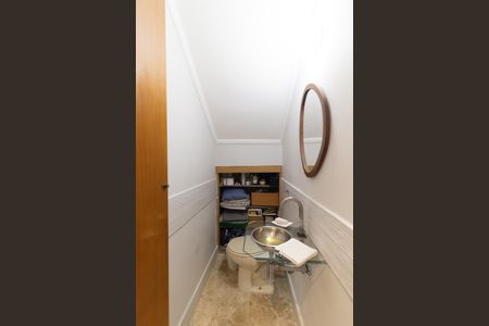 Casa à venda com 135m², 3 quartos e 2 vagasLavabo