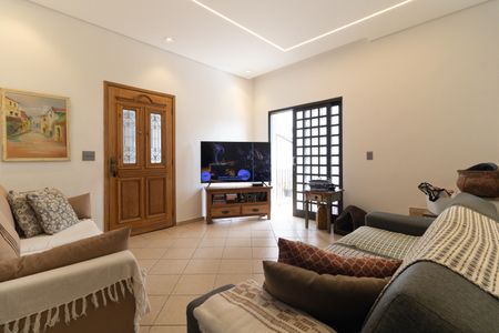 Sala de casa à venda com 3 quartos, 135m² em Vila Dom Pedro I, São Paulo
