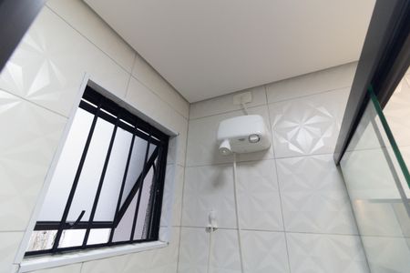 Casa à venda com 135m², 3 quartos e 2 vagasEdícula - Banheiro da Suíte
