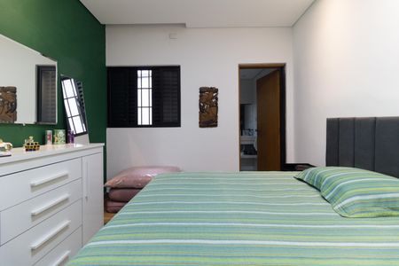Casa à venda com 135m², 3 quartos e 2 vagasEdícula - Suíte