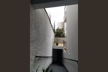 Casa à venda com 135m², 3 quartos e 2 vagasEscada