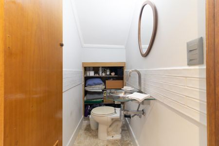 Casa à venda com 135m², 3 quartos e 2 vagasLavabo
