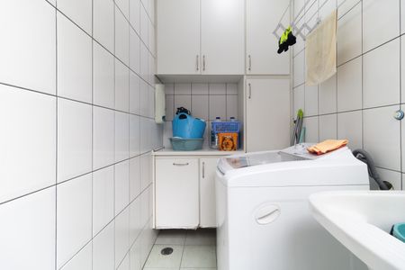 Casa à venda com 135m², 3 quartos e 2 vagasLavanderia