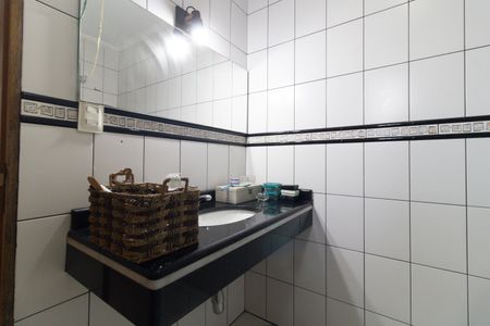 Casa à venda com 135m², 3 quartos e 2 vagasBanheiro da Suíte