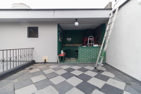 Casa à venda com 135m², 3 quartos e 2 vagasTerraço 