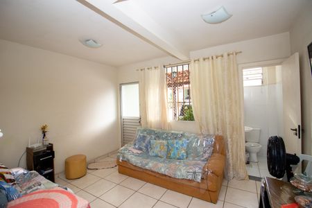Casa de condomínio à venda com 106m², 2 quartos e 1 vaga Casa de condomínio à venda com 106m², 2 quartos e 1 vagaSala