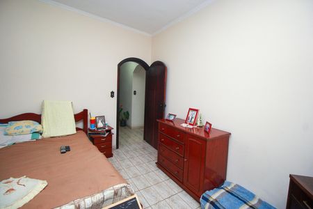 Casa à venda com 264m², 4 quartos e 4 vagasQuarto 1 - Casa 2