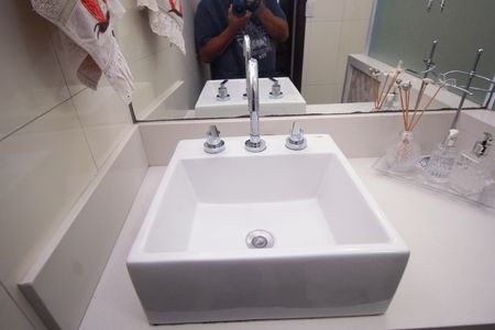 Casa à venda com 264m², 4 quartos e 4 vagasBanheiro Social - Casa 1