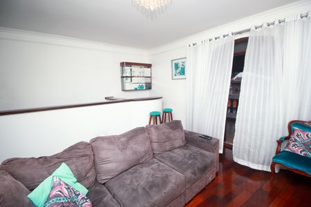 Casa à venda com 264m², 4 quartos e 4 vagasSala - Casa 1