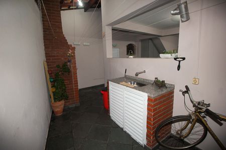 Casa à venda com 264m², 4 quartos e 4 vagasEspaço Gourmet - Casa 1