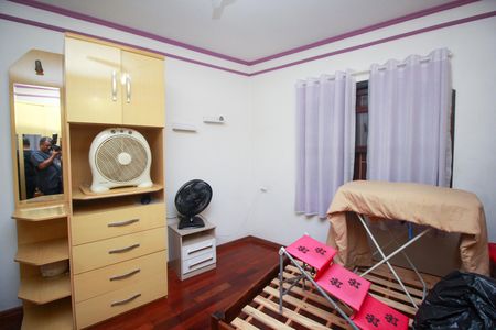 Casa à venda com 264m², 4 quartos e 4 vagasQuarto 1 - Casa 1