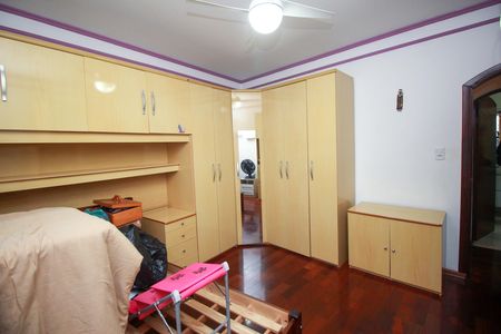Casa à venda com 264m², 4 quartos e 4 vagasQuarto 1 - Casa 1