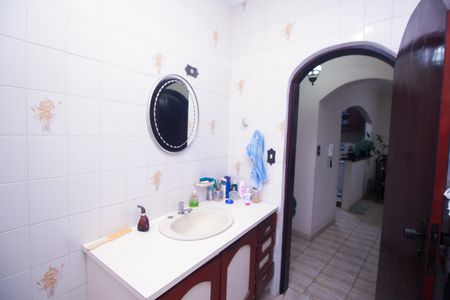 Casa à venda com 264m², 4 quartos e 4 vagasBanheiro - Casa 2