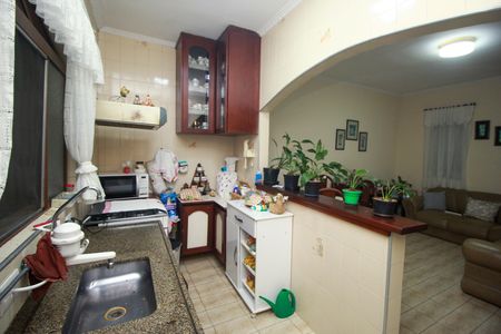 Casa à venda com 264m², 4 quartos e 4 vagasCozinha - Casa 2